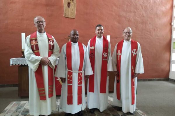 SENDINGFEES 19 FEBRUARIE 2023